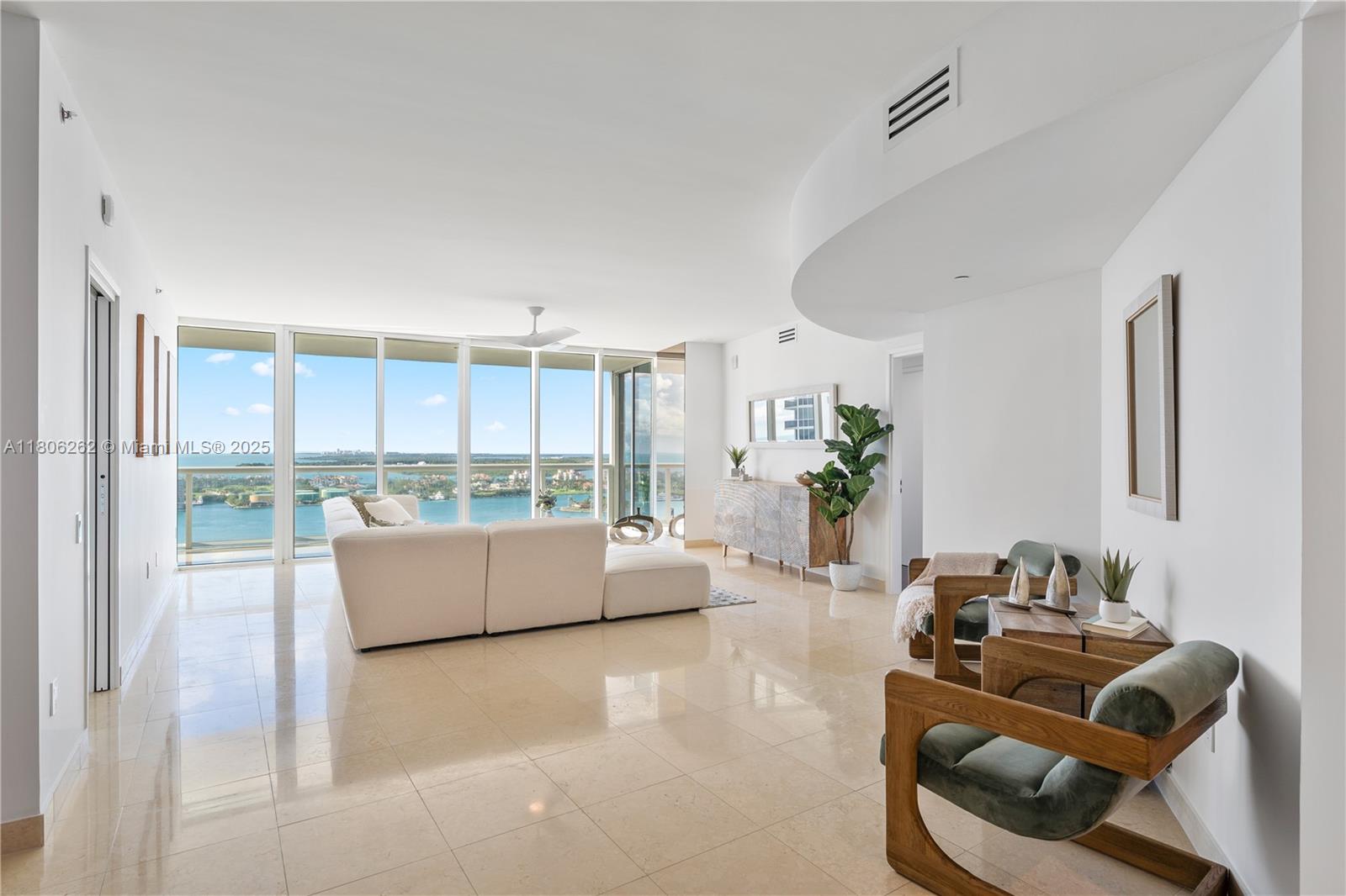 450 Alton Rd #2703, Miami Beach FL 33139