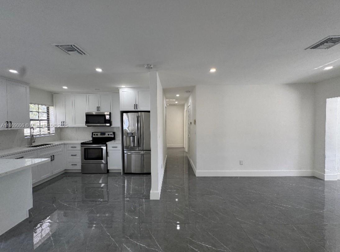 Homes for sale in Miami, FL | 12455 Sw 187th Ter, Miami, FL 33177 | MLS# A11809006