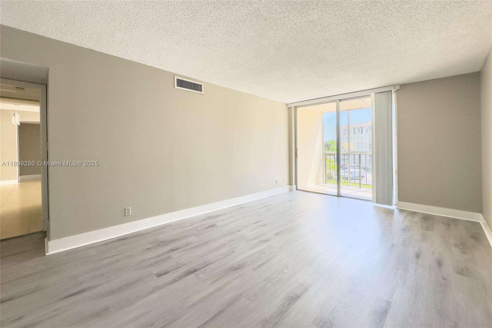Desoto Park Condo