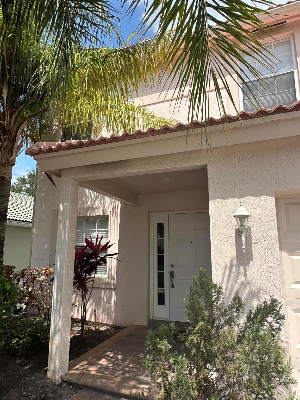 Homes for sale in Wellington, FL | 4097 Bluff Harbor Way, Wellington, FL 33449 | MLS# R11093567