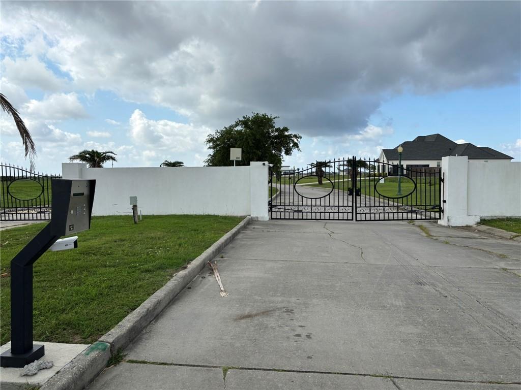 listing main picture