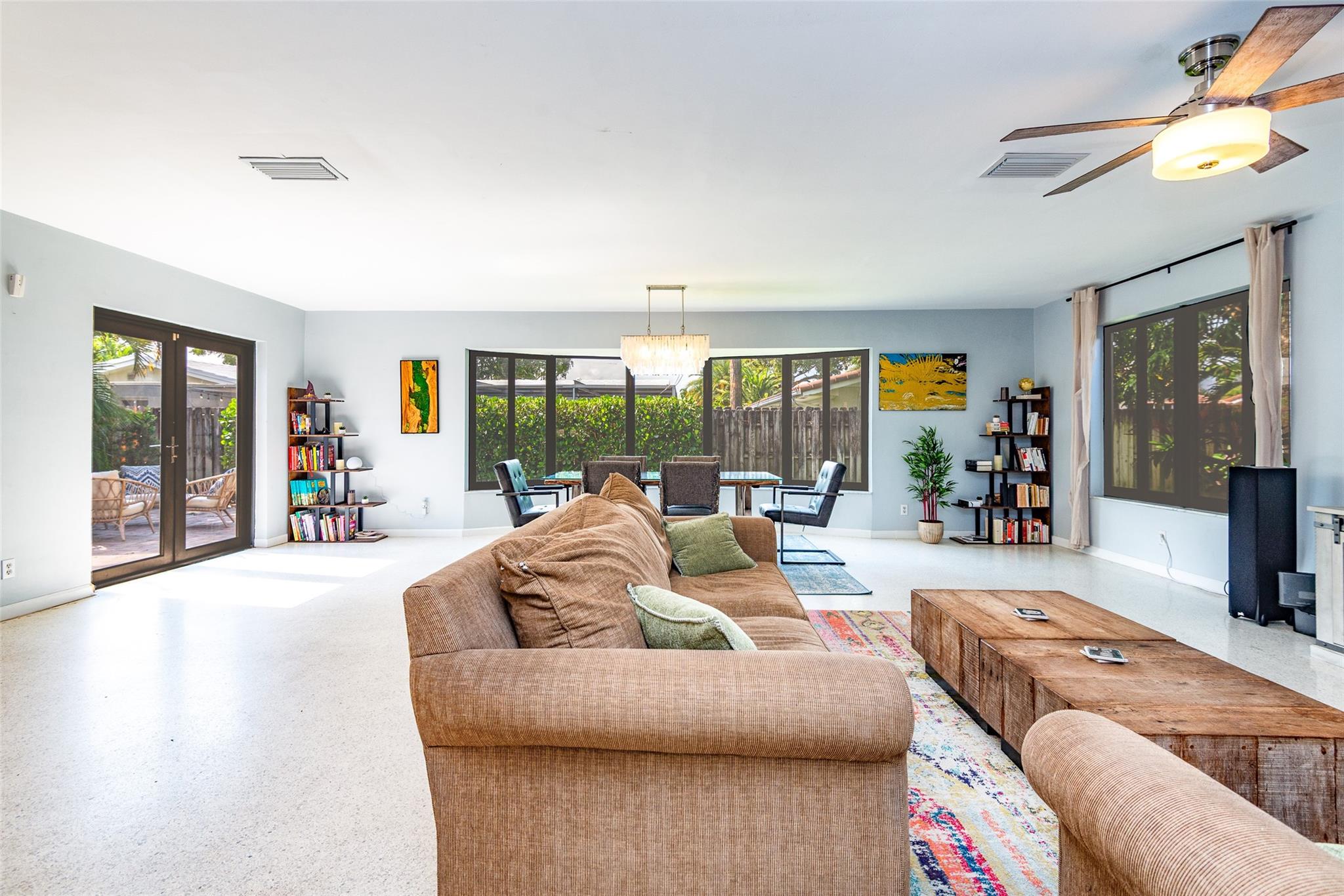 Homes for sale in Fort Lauderdale, FL | 2113 Ne 62nd St, Fort Lauderdale, FL 33308 | MLS# F10505673