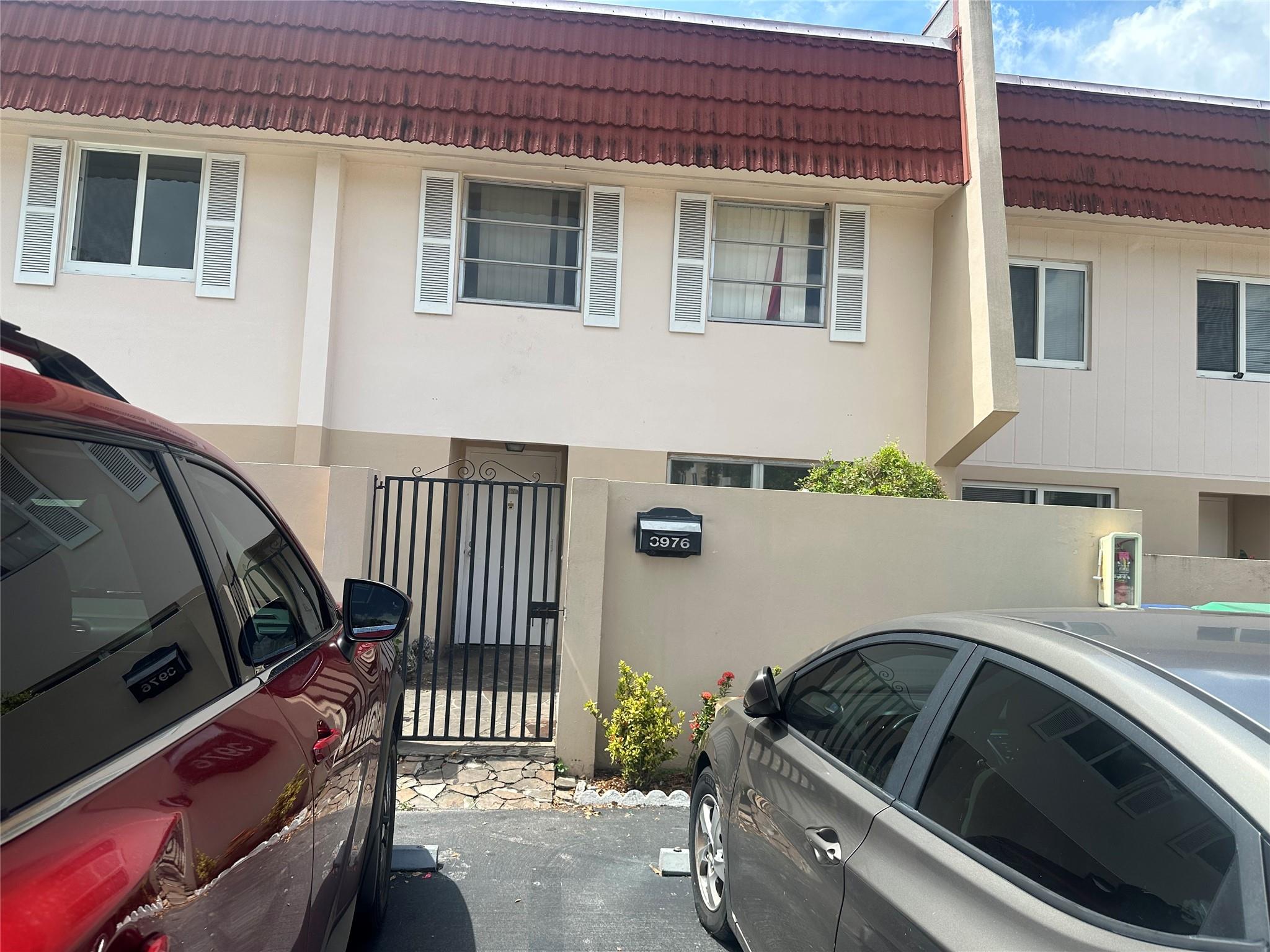 The Manors Twnhs 1-2-3-4