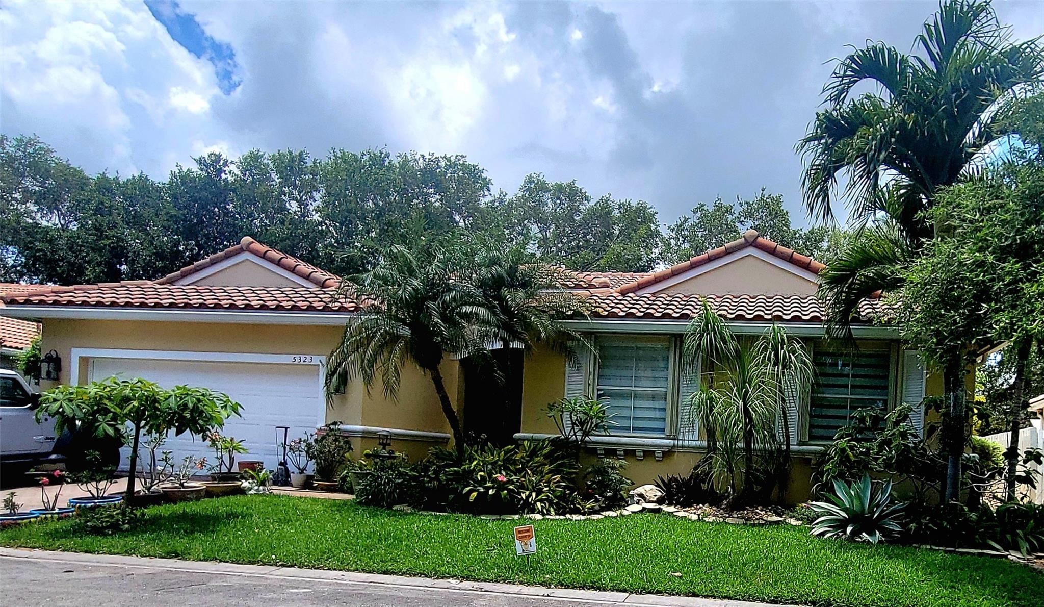 5323 Sw 34th Way Fort Lauderdale FL 33312 | F10505735