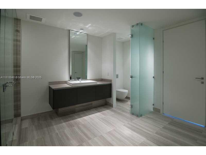 3250 NE 188 STREET #905, Aventura FL 33180