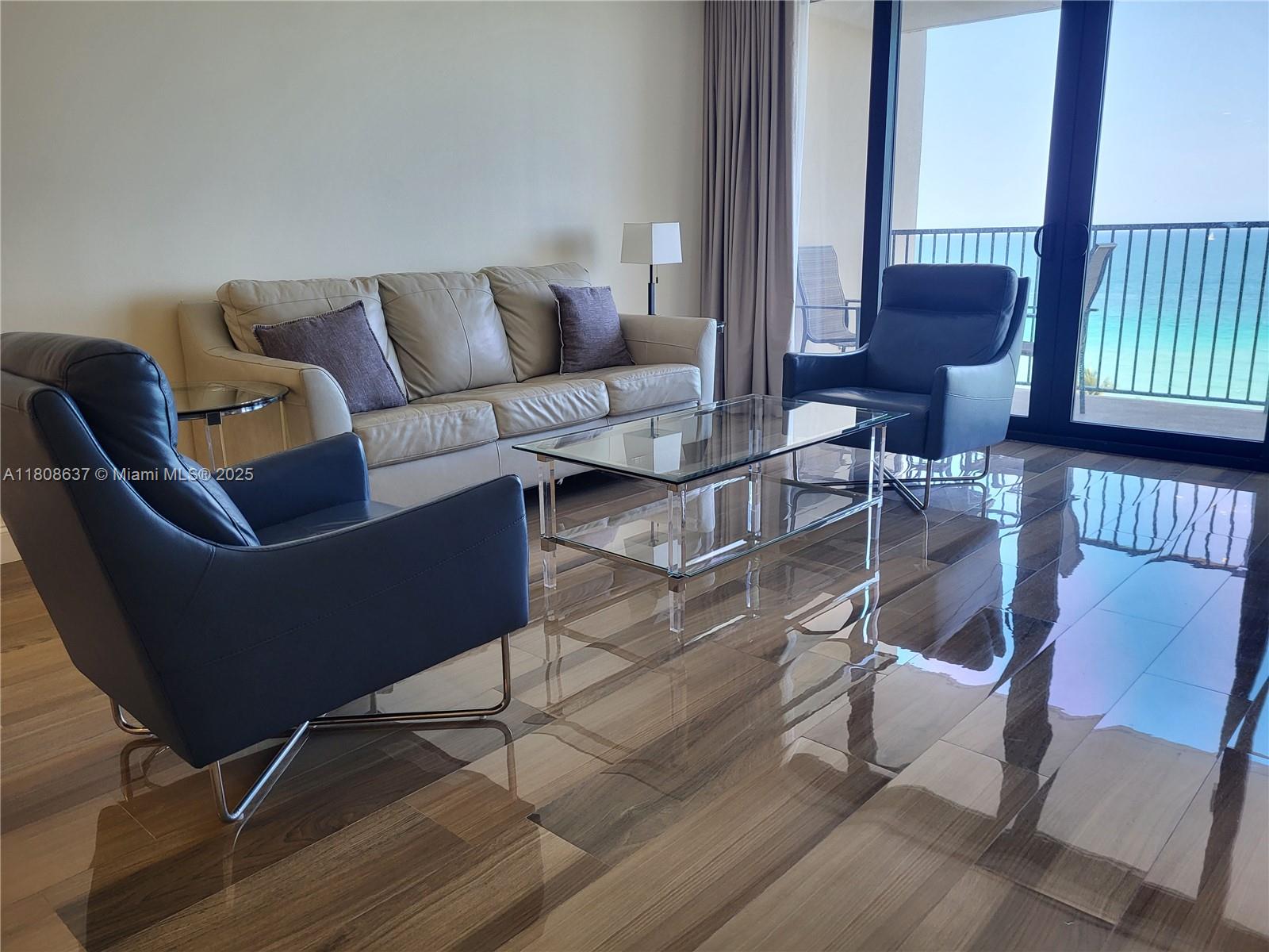 Quadomain Tower I And IV