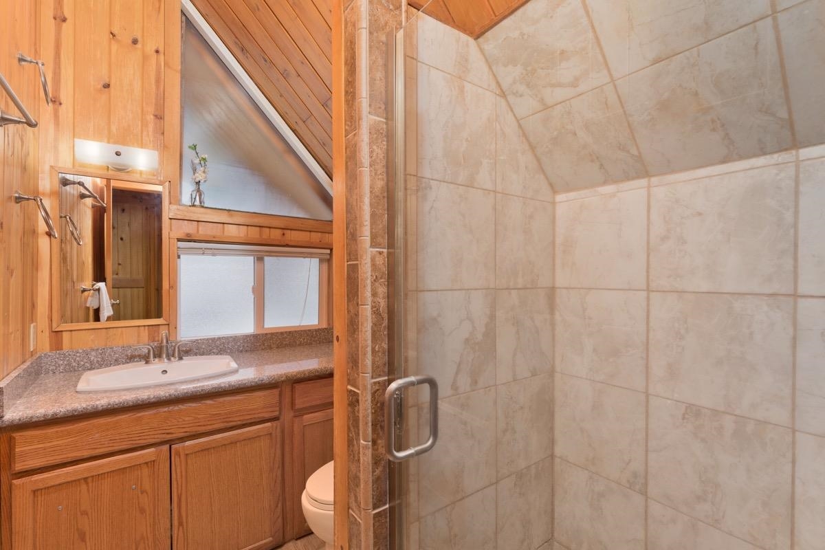 11000 Minaret #2 Road