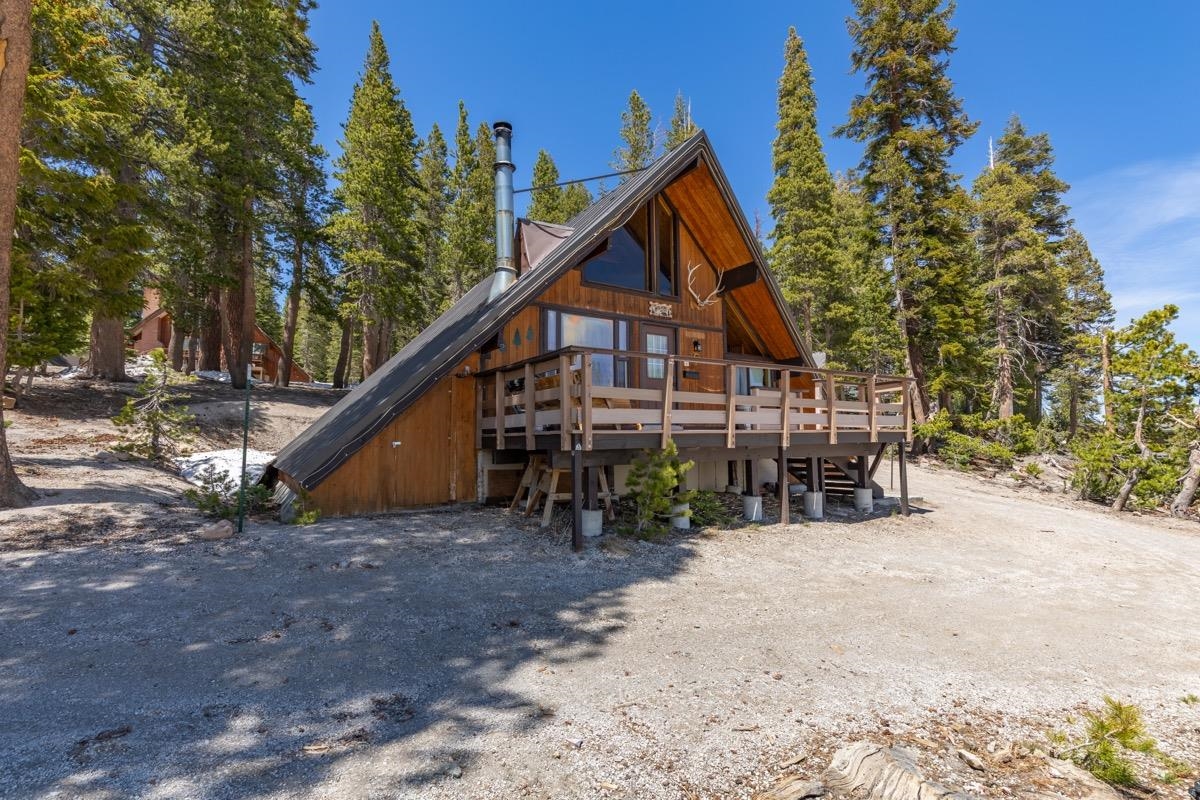 11000 Minaret #2 Road