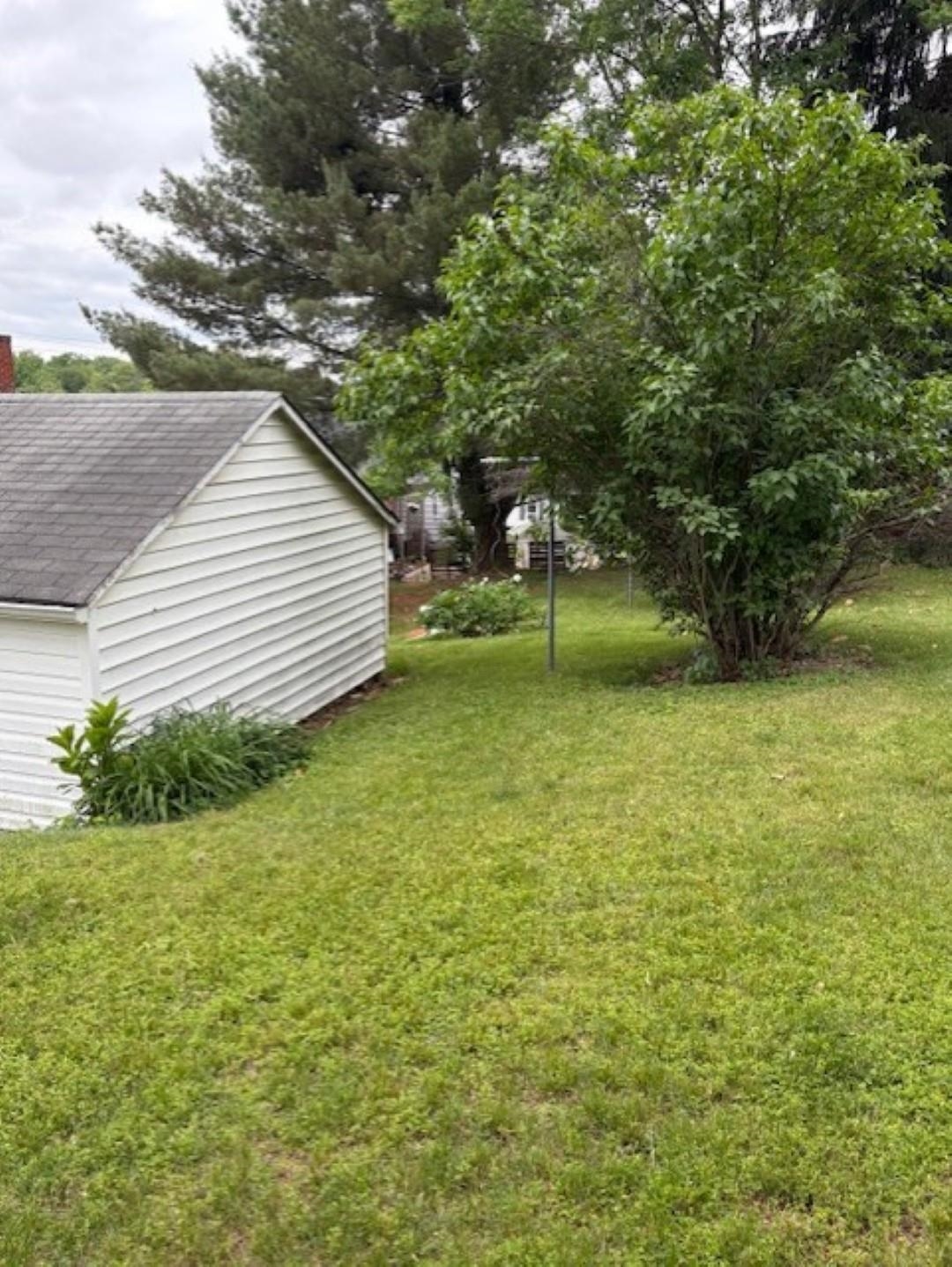 106 Grubert Ave