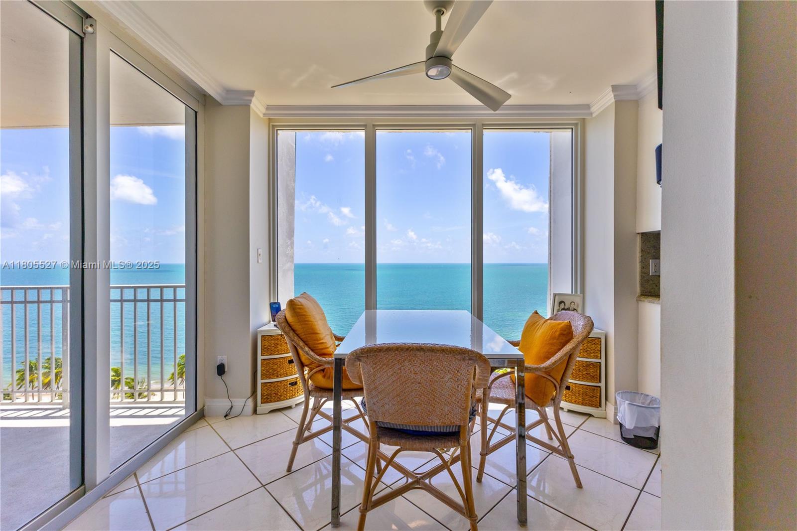 881 Ocean Dr #13H, Key Biscayne FL 33149