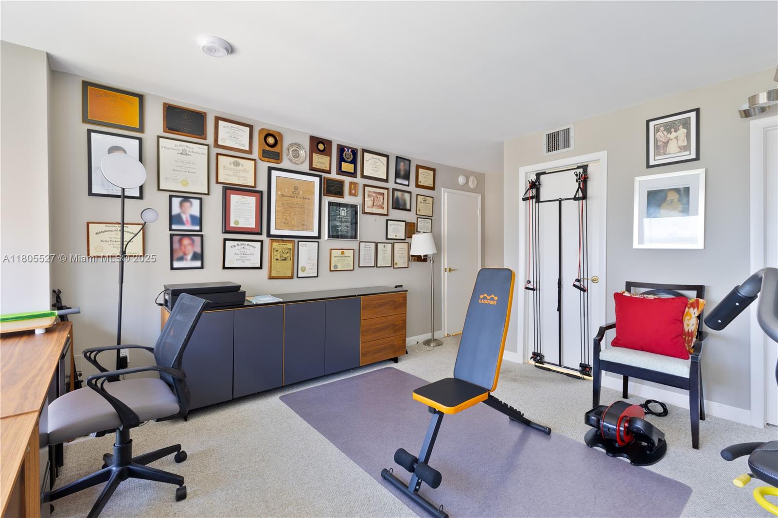 881 Ocean Dr #13H, Key Biscayne FL 33149