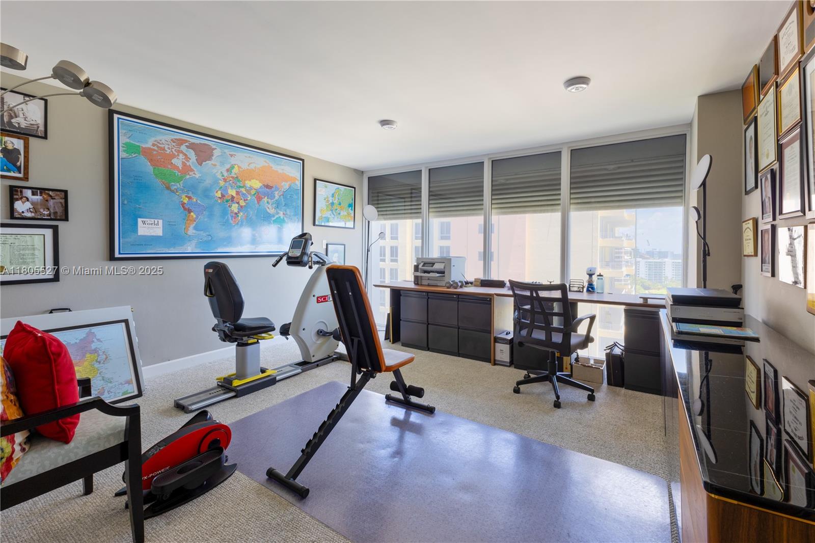 881 Ocean Dr #13H, Key Biscayne FL 33149