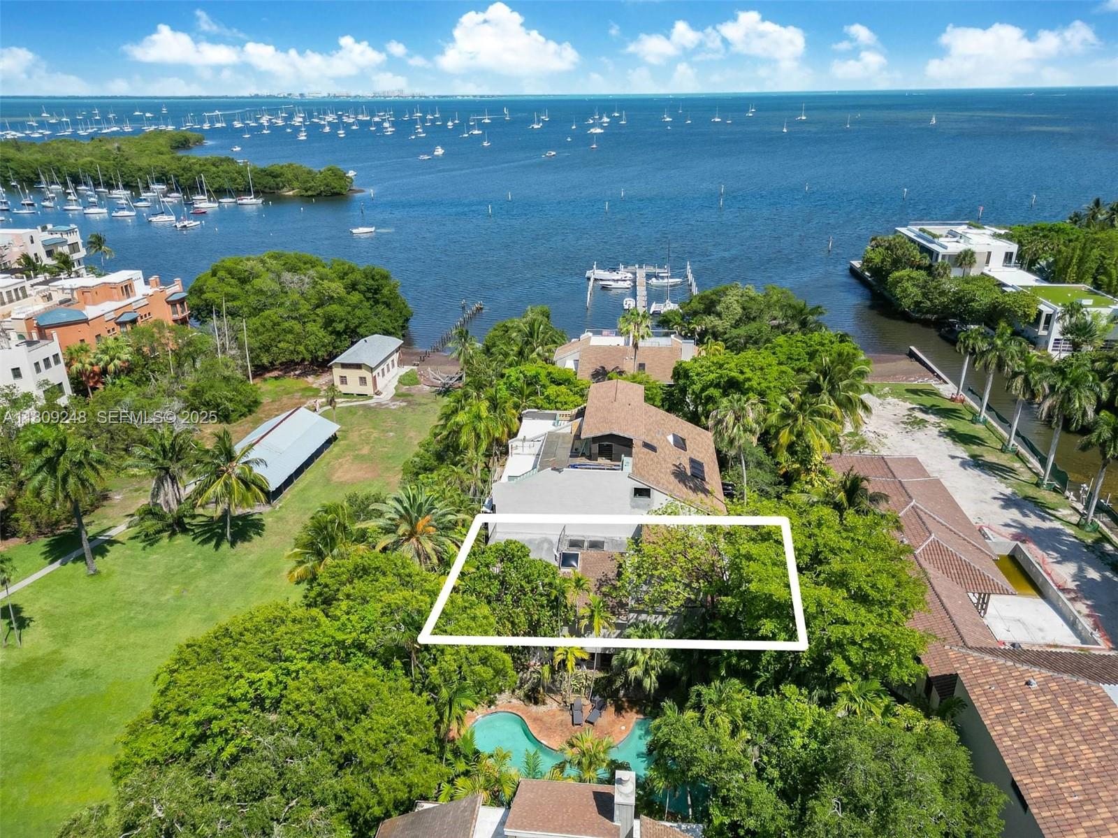 3169 Via Abitare Way #6, Miami FL 33133