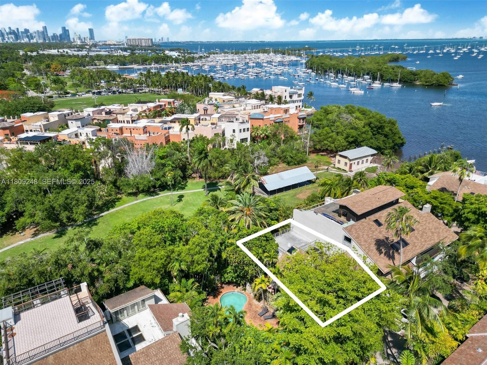 3169 Via Abitare Way #6, Miami FL 33133