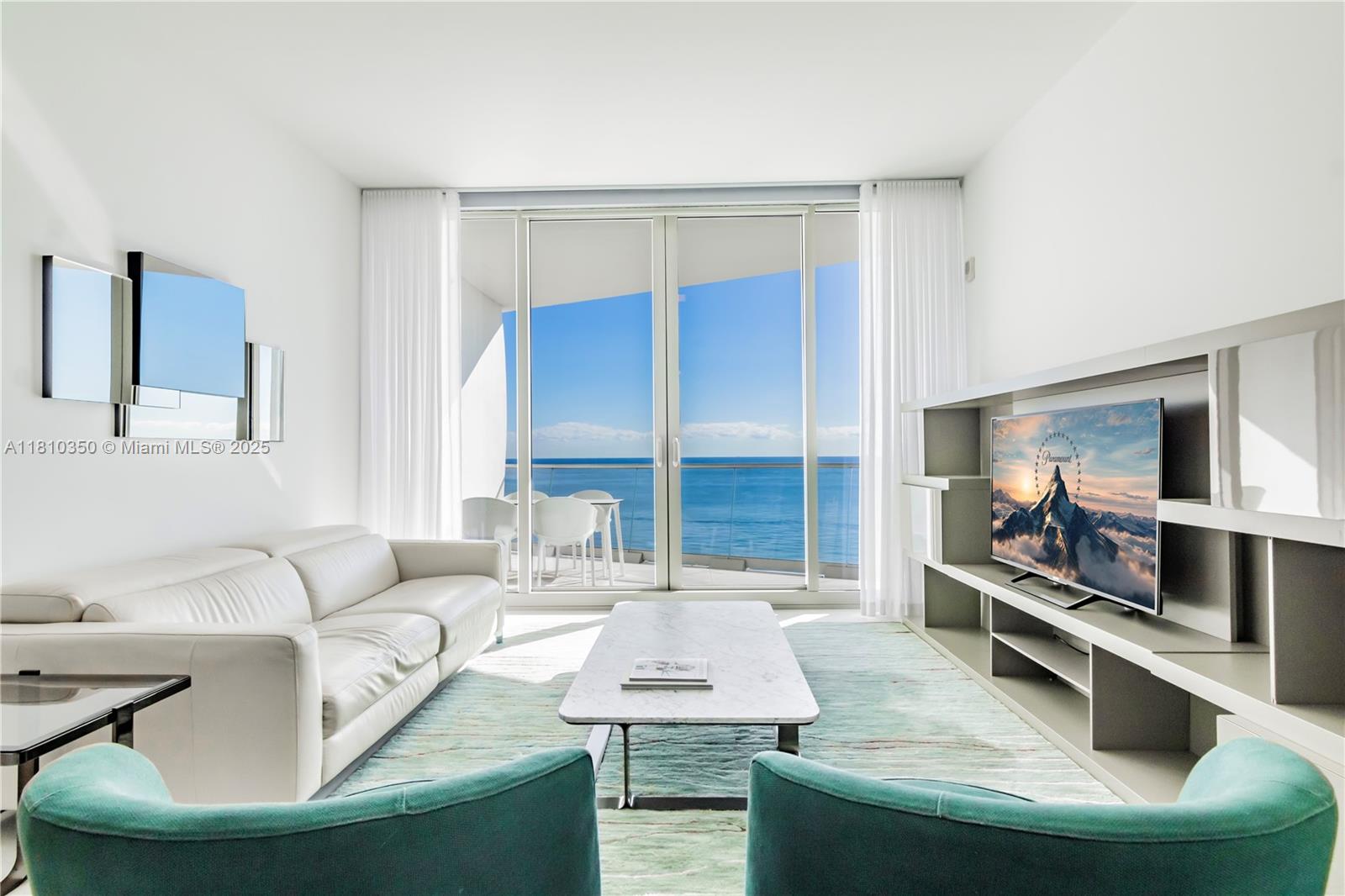 Condo for Sale in Sunny Isles Beach, FL