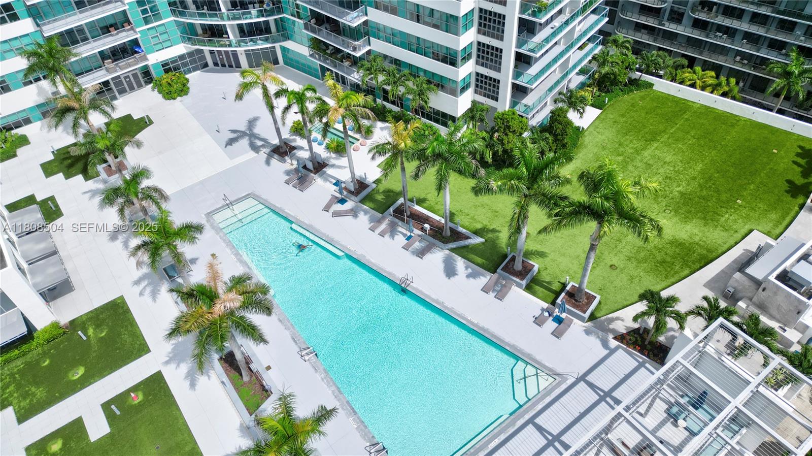 Four Midtown Miami Condo