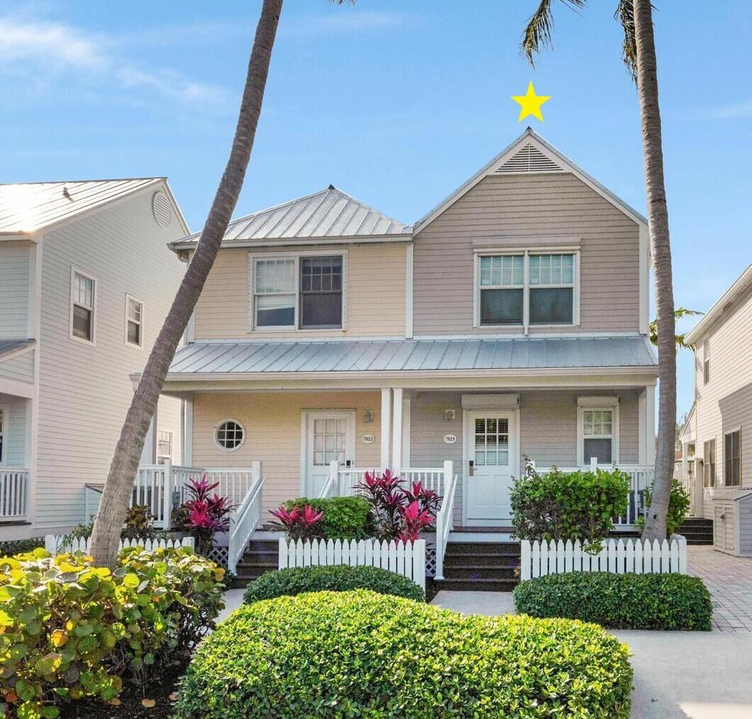 Homes for sale in Duck Key, FL | 7021 Harbor Village Dr, Duck Key, FL 33050 | MLS# R11094163