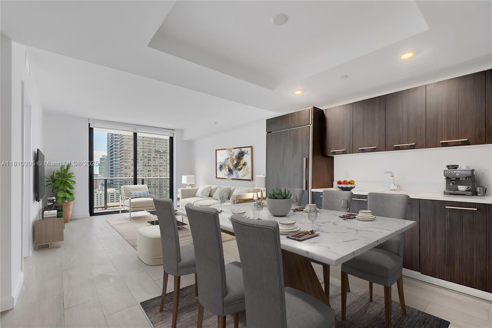 Apartamento à Venda em Miami, FL