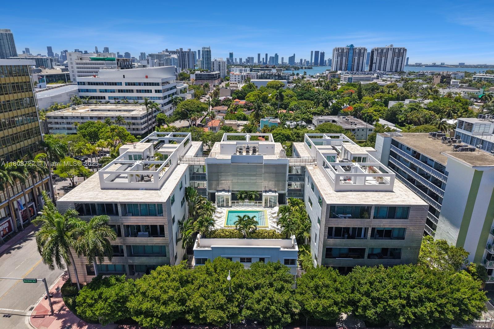 Condo for Sale in Miami Beach, FL