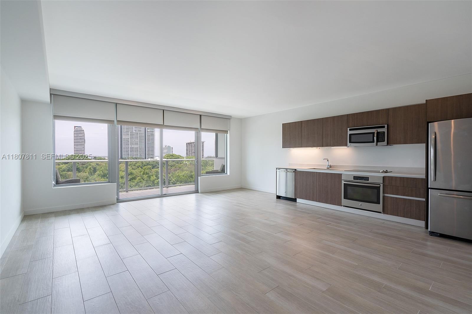 Le Parc At Brickell Condo