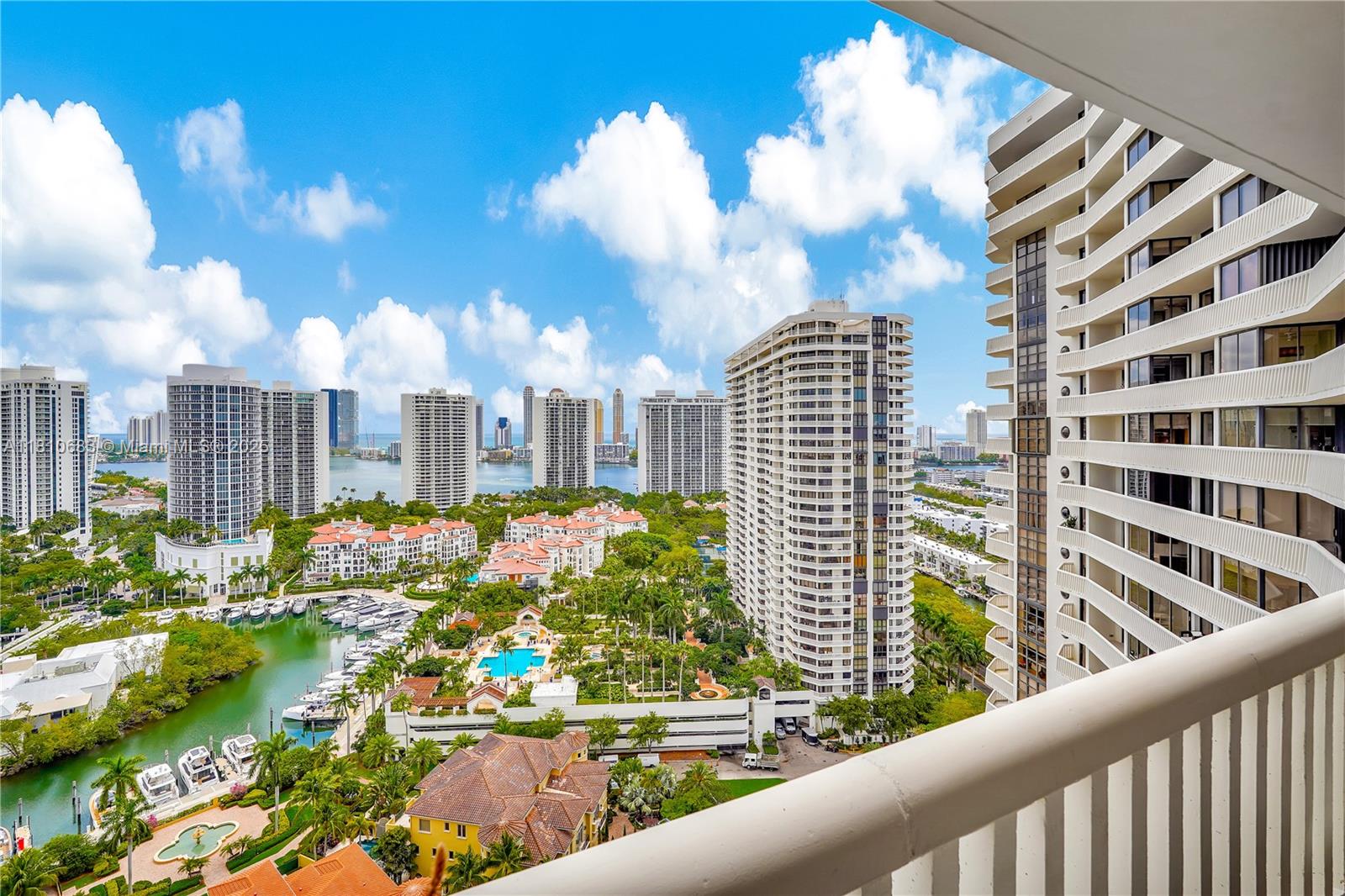 1000 Island Blvd #2508, Aventura FL 33160