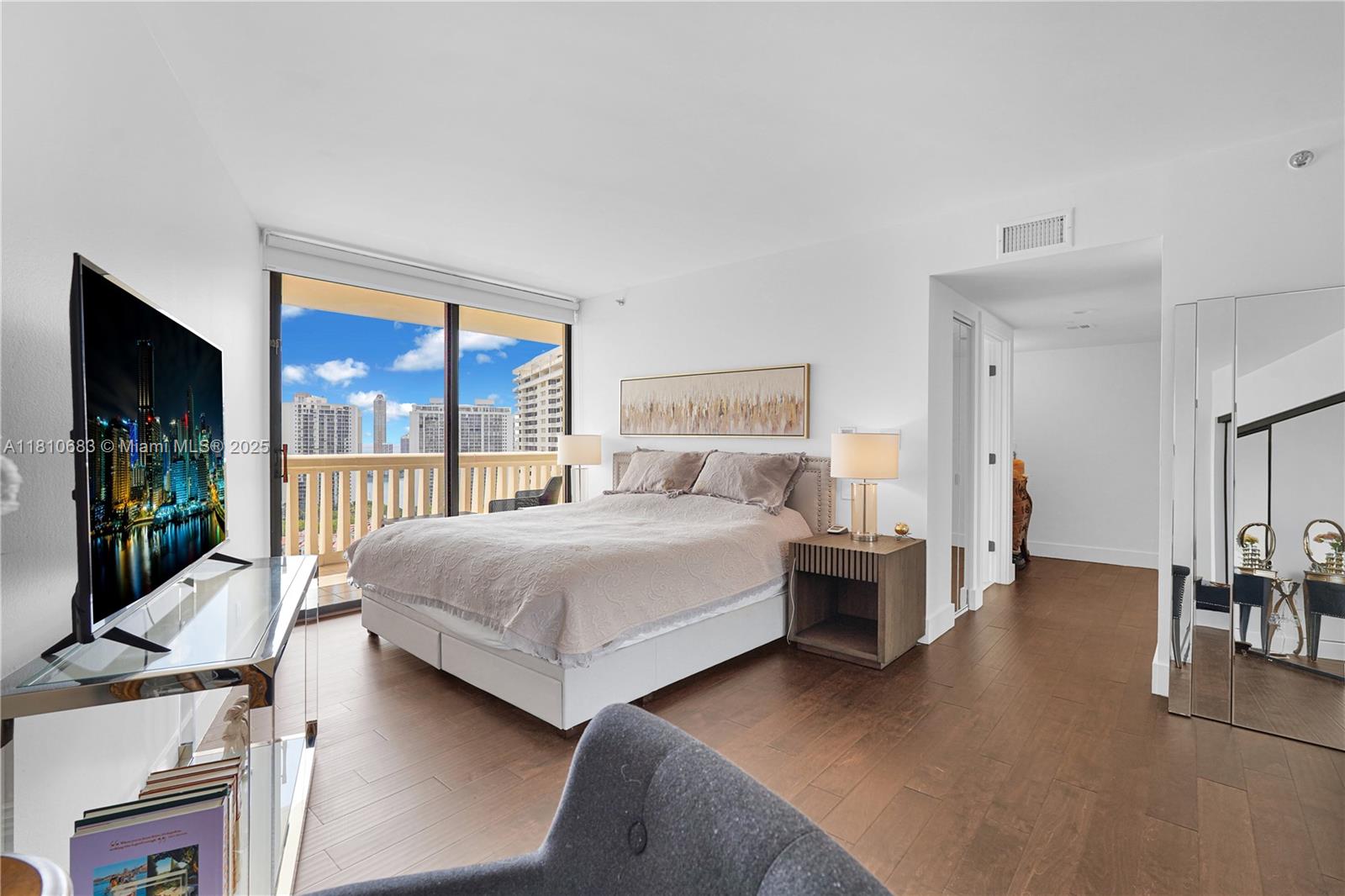 1000 Island Blvd #2508, Aventura FL 33160