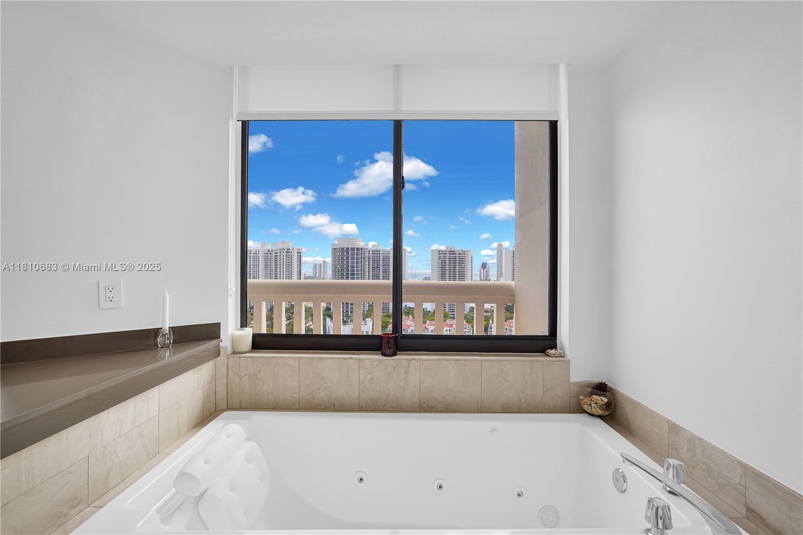 1000 Island Blvd #2508, Aventura FL 33160