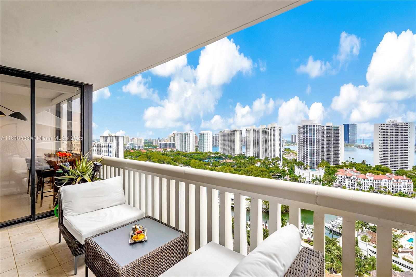 1000 Island Blvd #2508, Aventura FL 33160