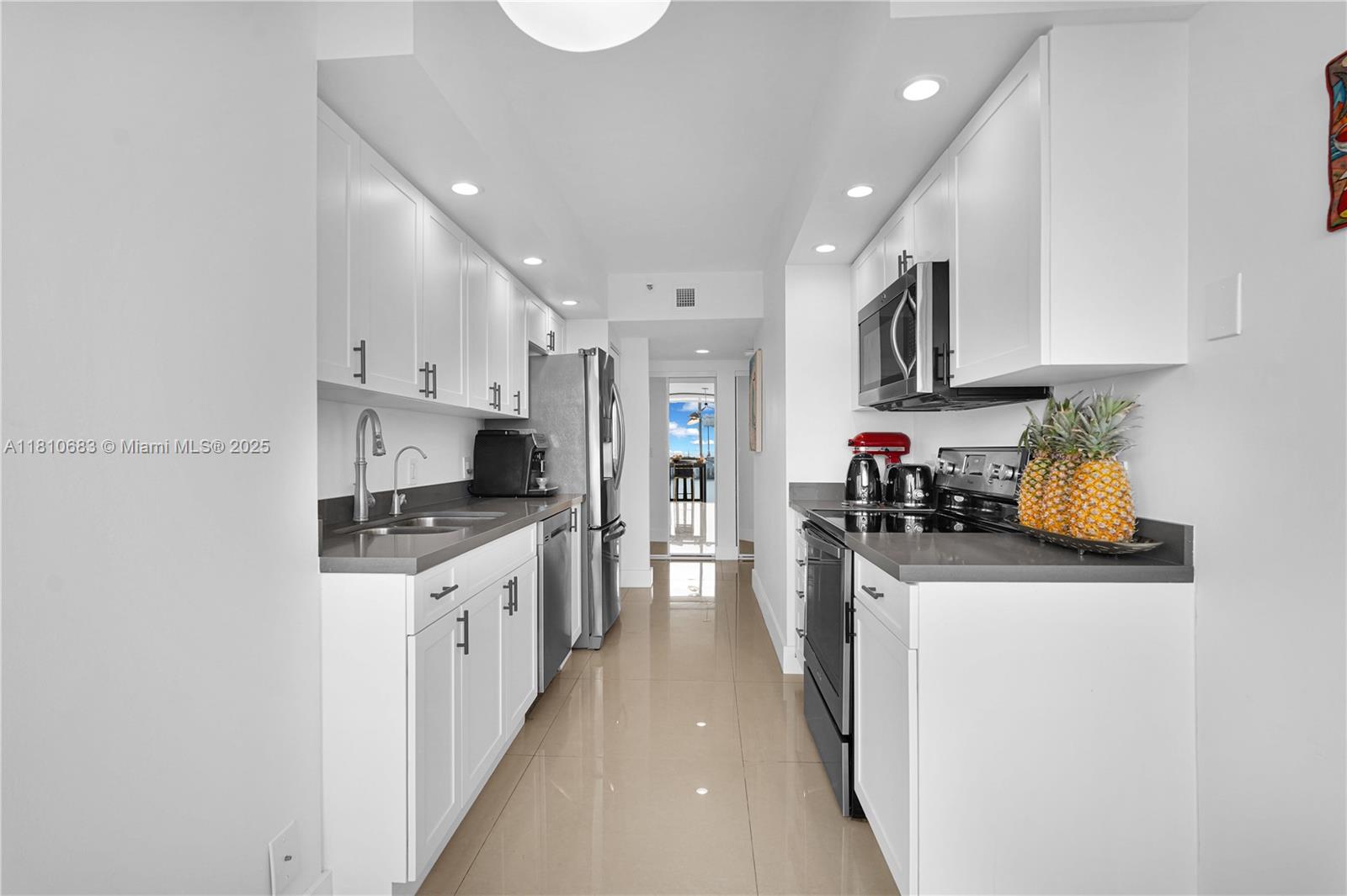 1000 Island Blvd #2508, Aventura FL 33160