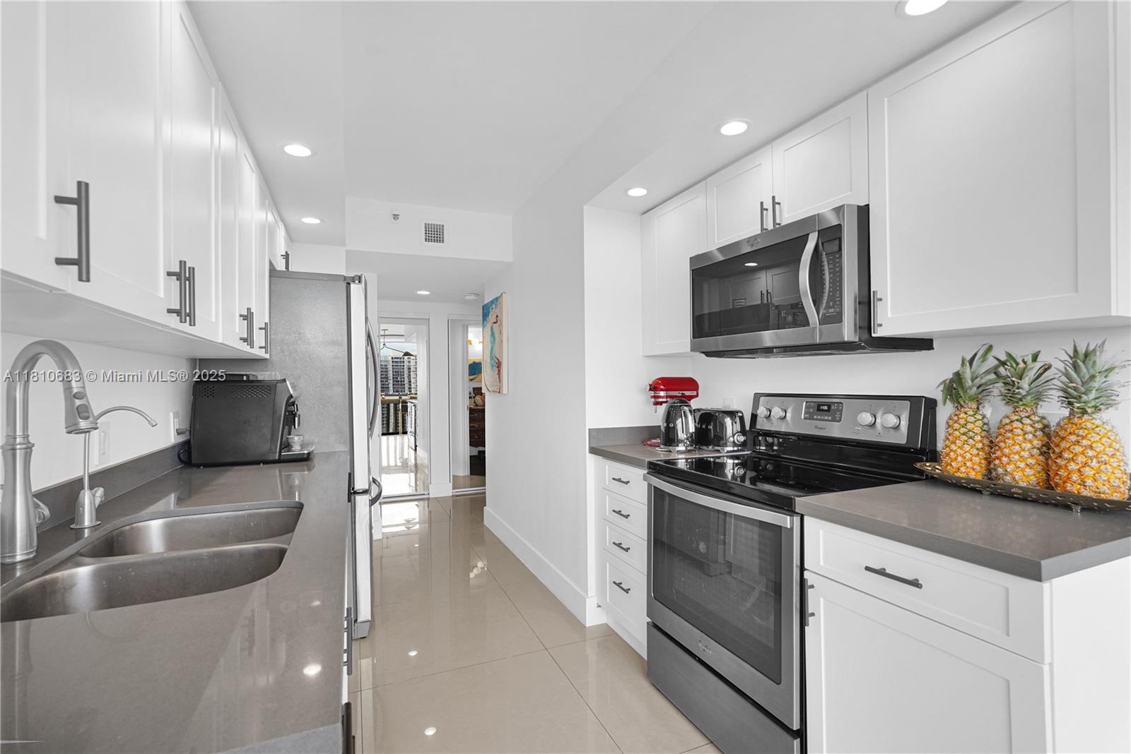 1000 Island Blvd #2508, Aventura FL 33160