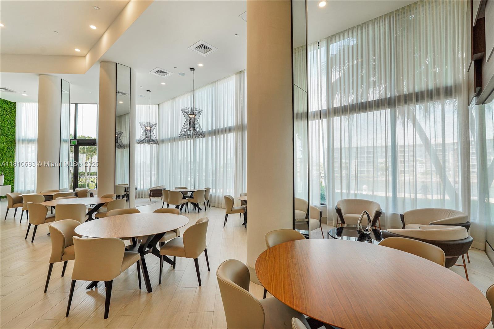 1000 Island Blvd #2508, Aventura FL 33160