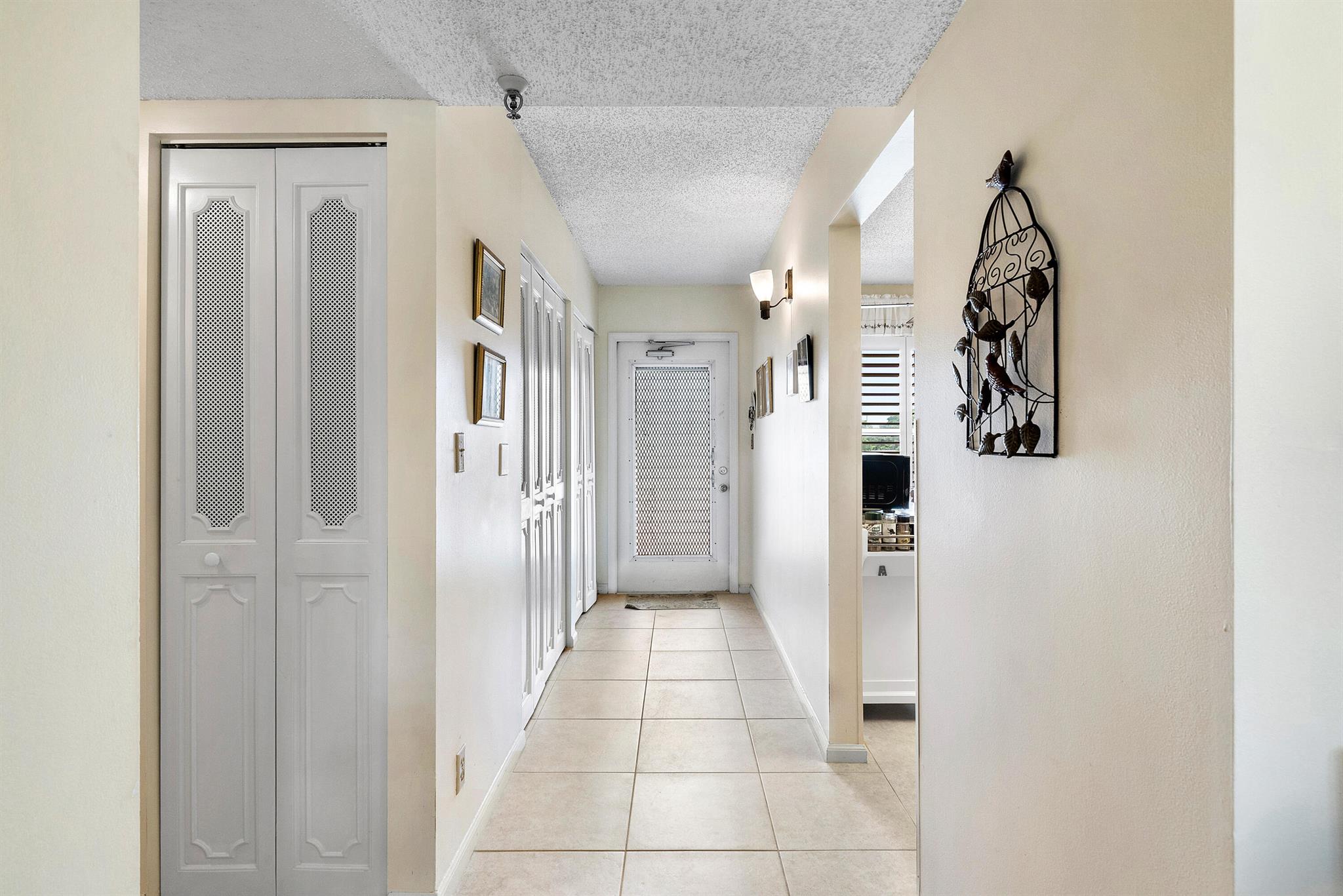 Villages Of Oriole Bonair