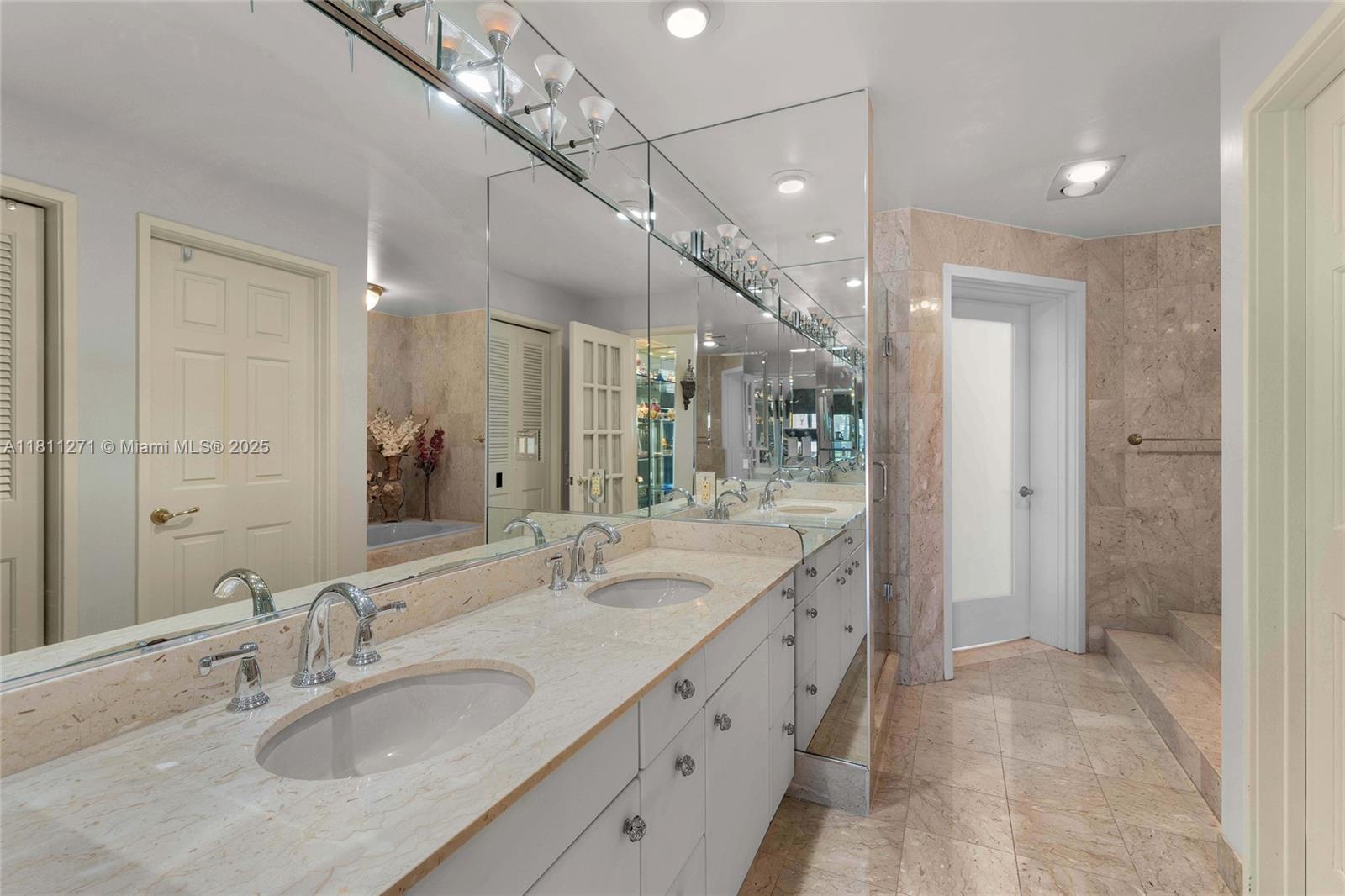 2213 Fisher Island Dr #3103, Miami Beach FL 33109