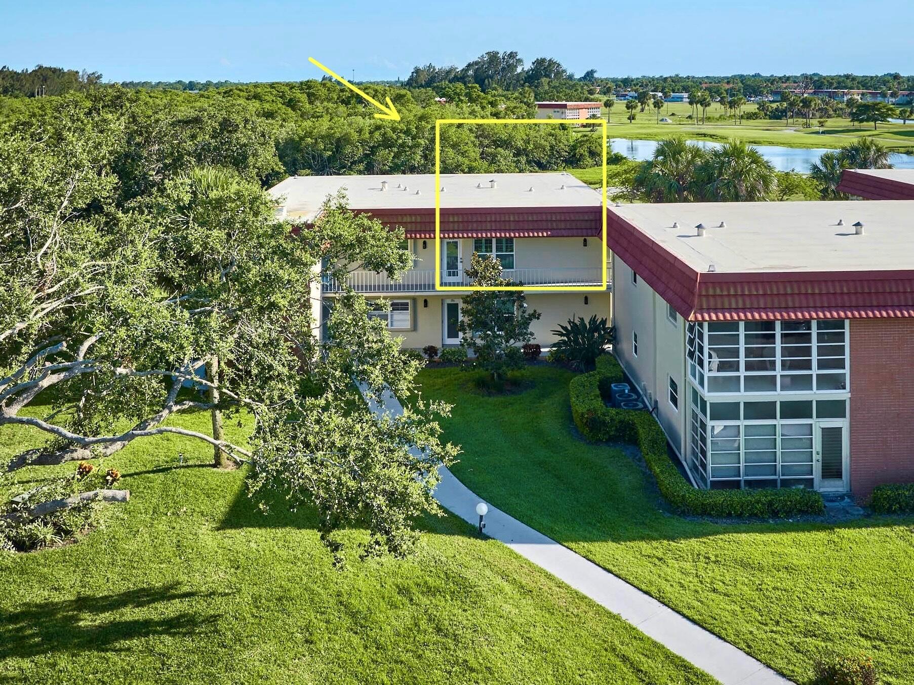 Homes for sale in Vero Beach, FL | 70 Royal Oak Court #206, Vero Beach, FL 32962 | MLS# R11094523