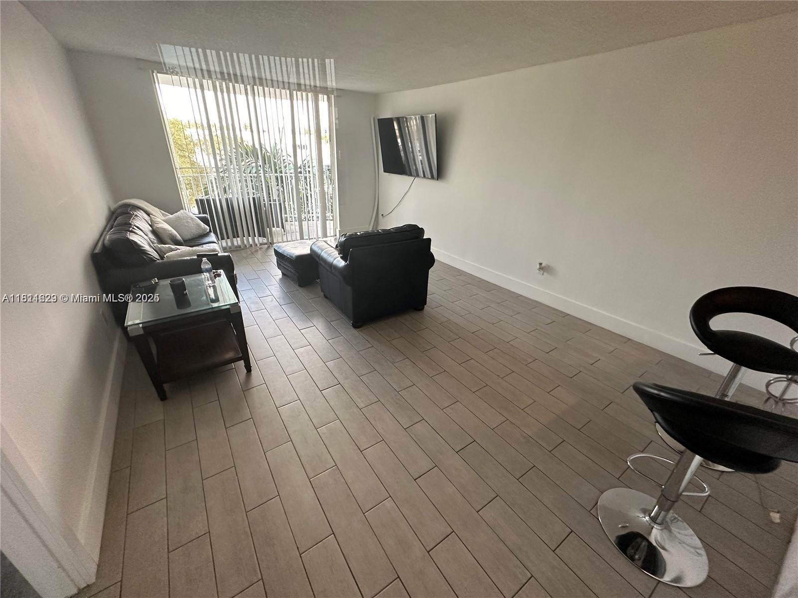 Homes for sale in Miami, FL | 486 Nw 165Th St Rd #B-303, Miami, FL 33169 | MLS# A11811629