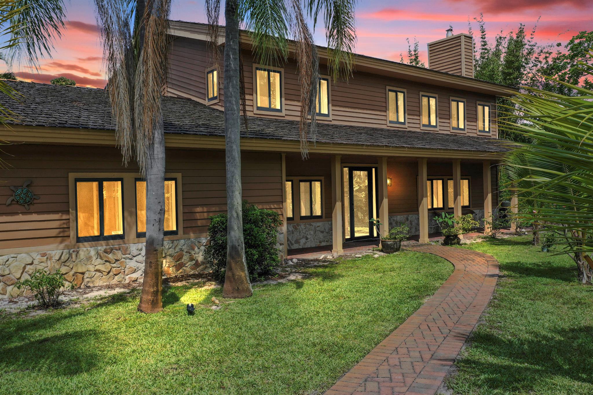 Homes for sale in Jensen Beach, FL | 880 Ne Stokes Terrace, Jensen Beach, FL 34957 | MLS# R11094580