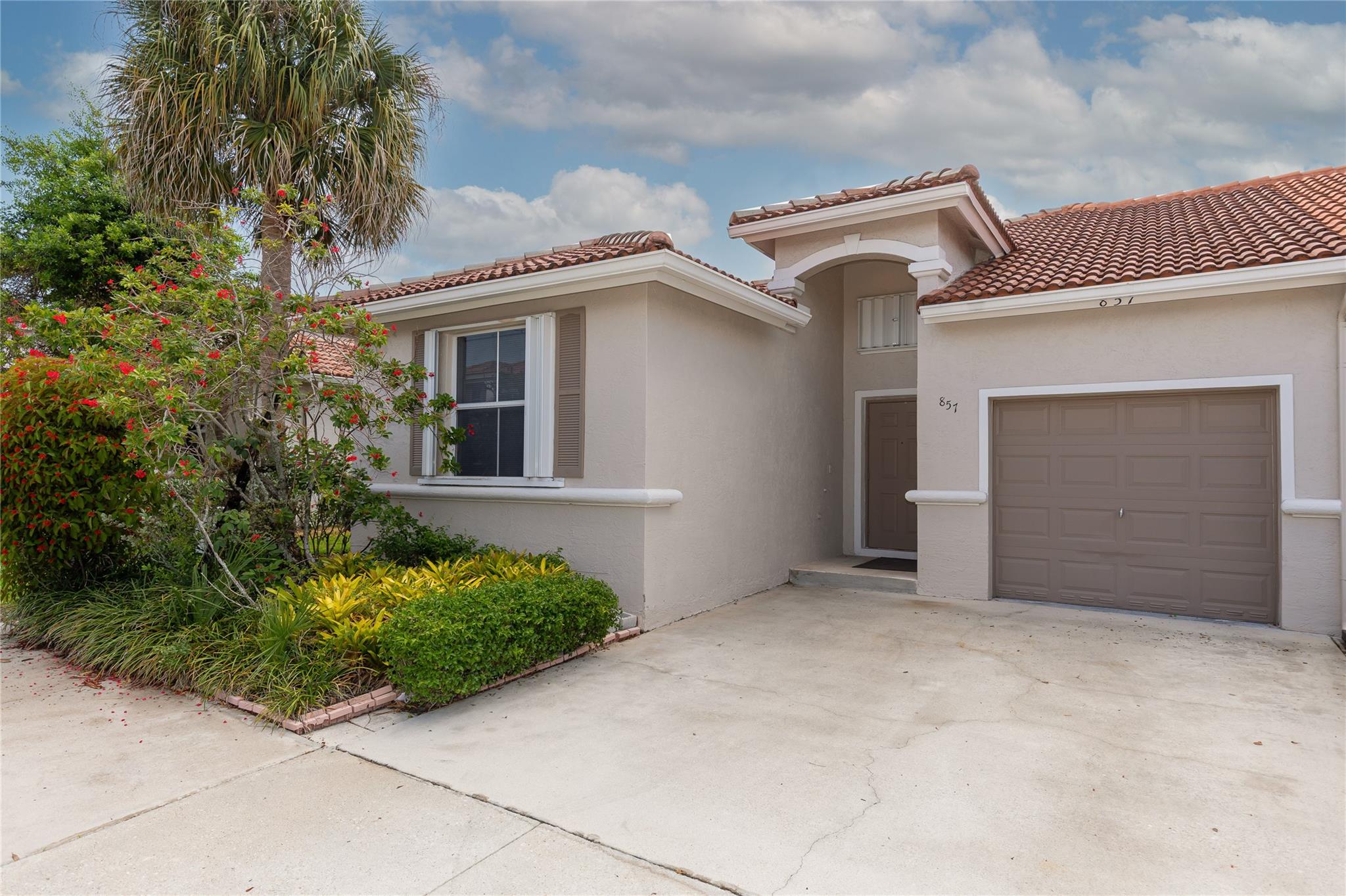 Pembroke Falls Ph 3 158-2