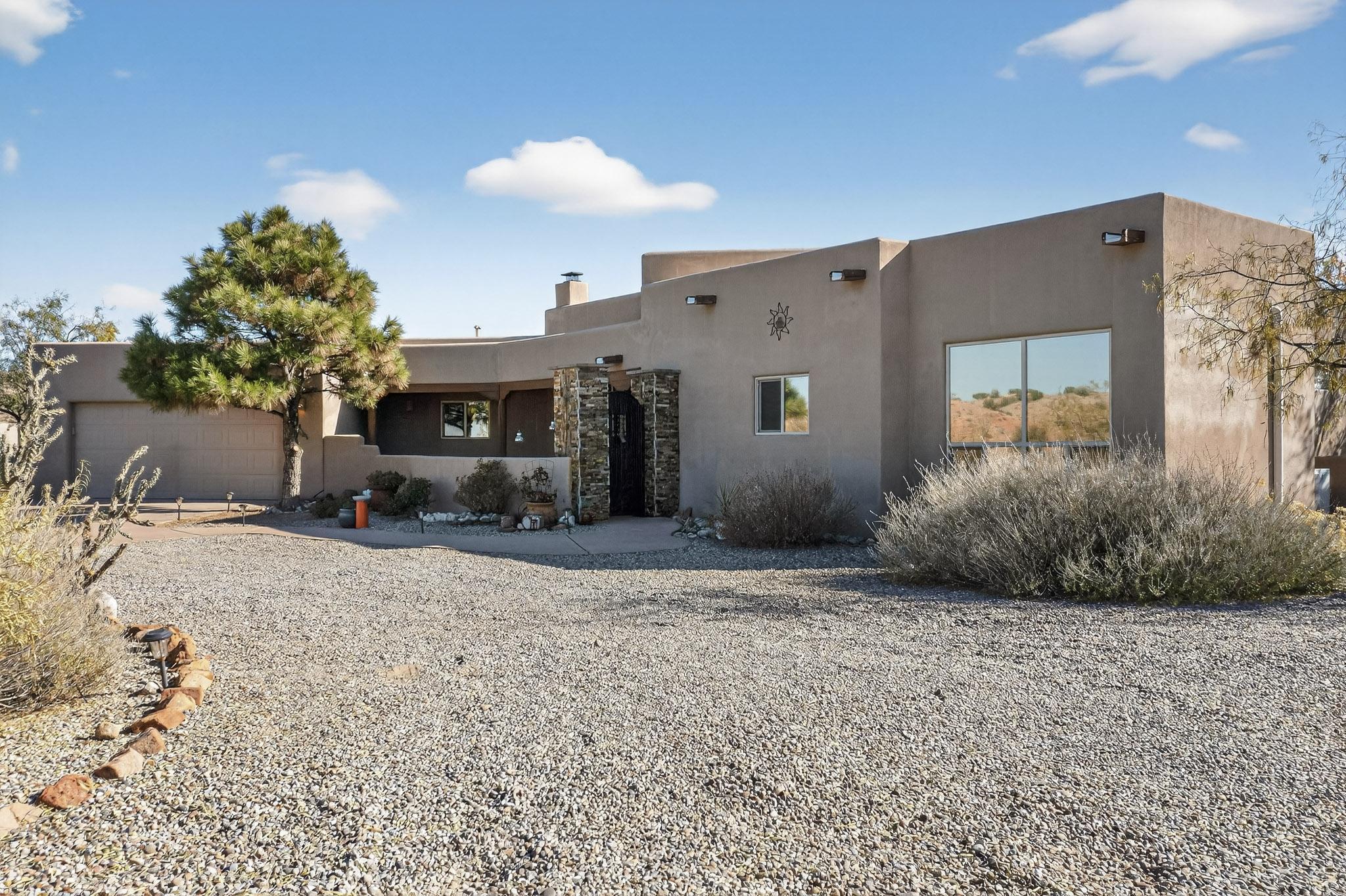 Homes for sale in Placitas, NM | 1 Seasons Cir, Placitas, NM 87043 | MLS# 1084860