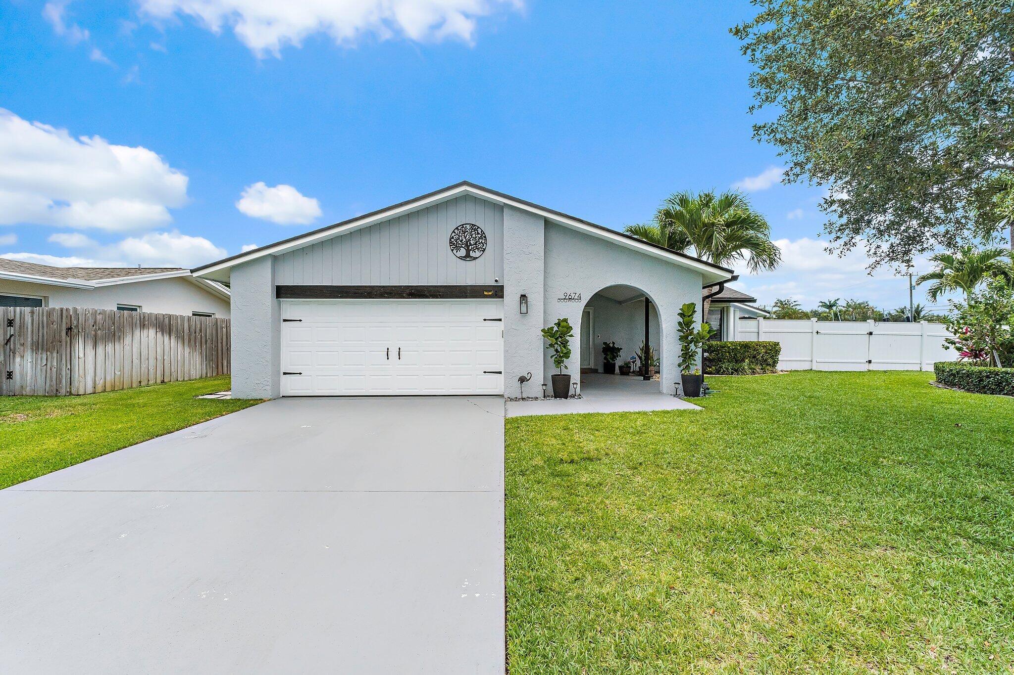 9674 Dogwood Avenue Palm Beach Gardens FL 33410 | R11094612