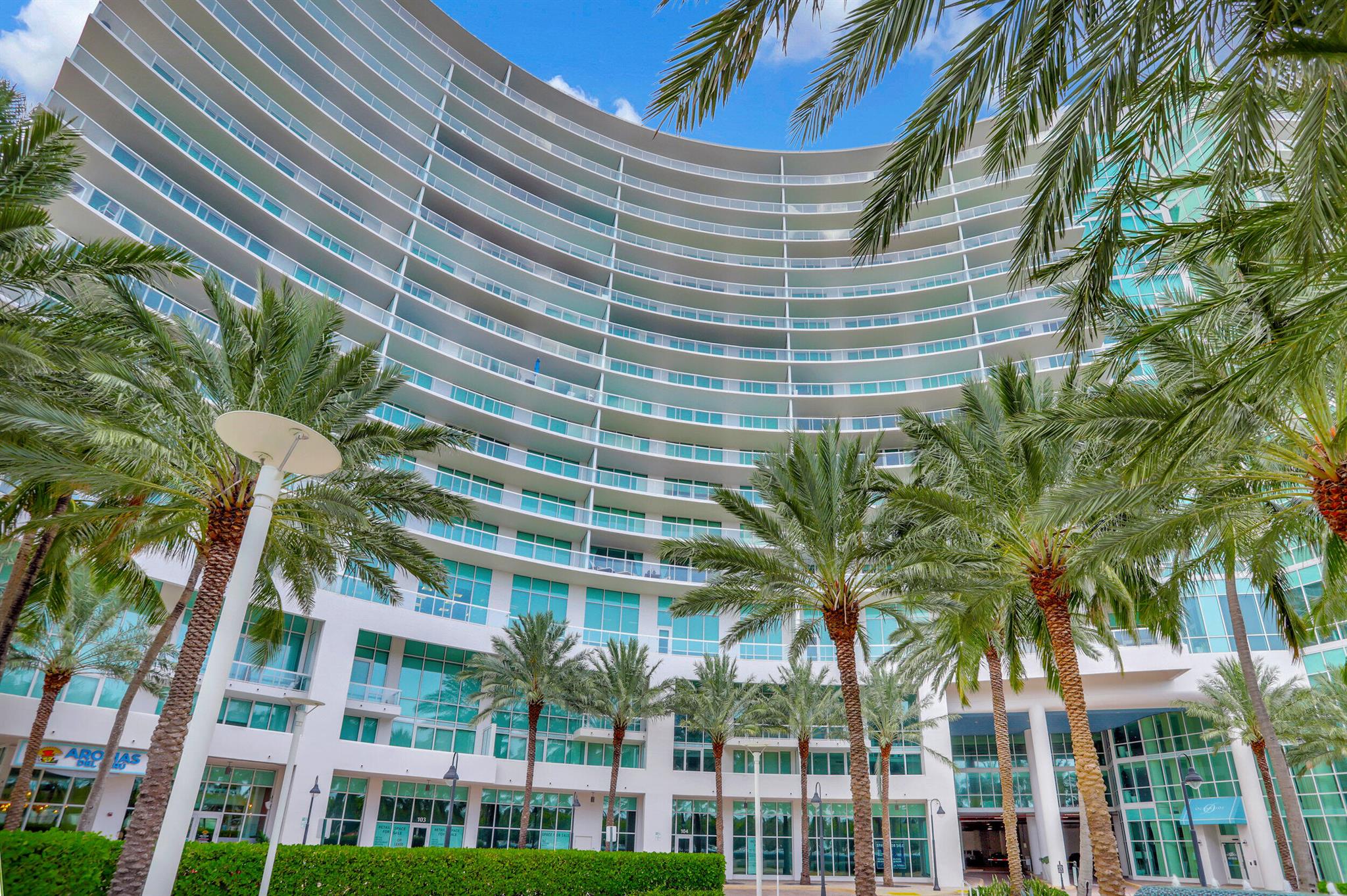 Homes for sale in Pompano Beach, FL | 1 N Ocean Boulevard #Ph05, Pompano Beach, FL 33062 | MLS# R11094756