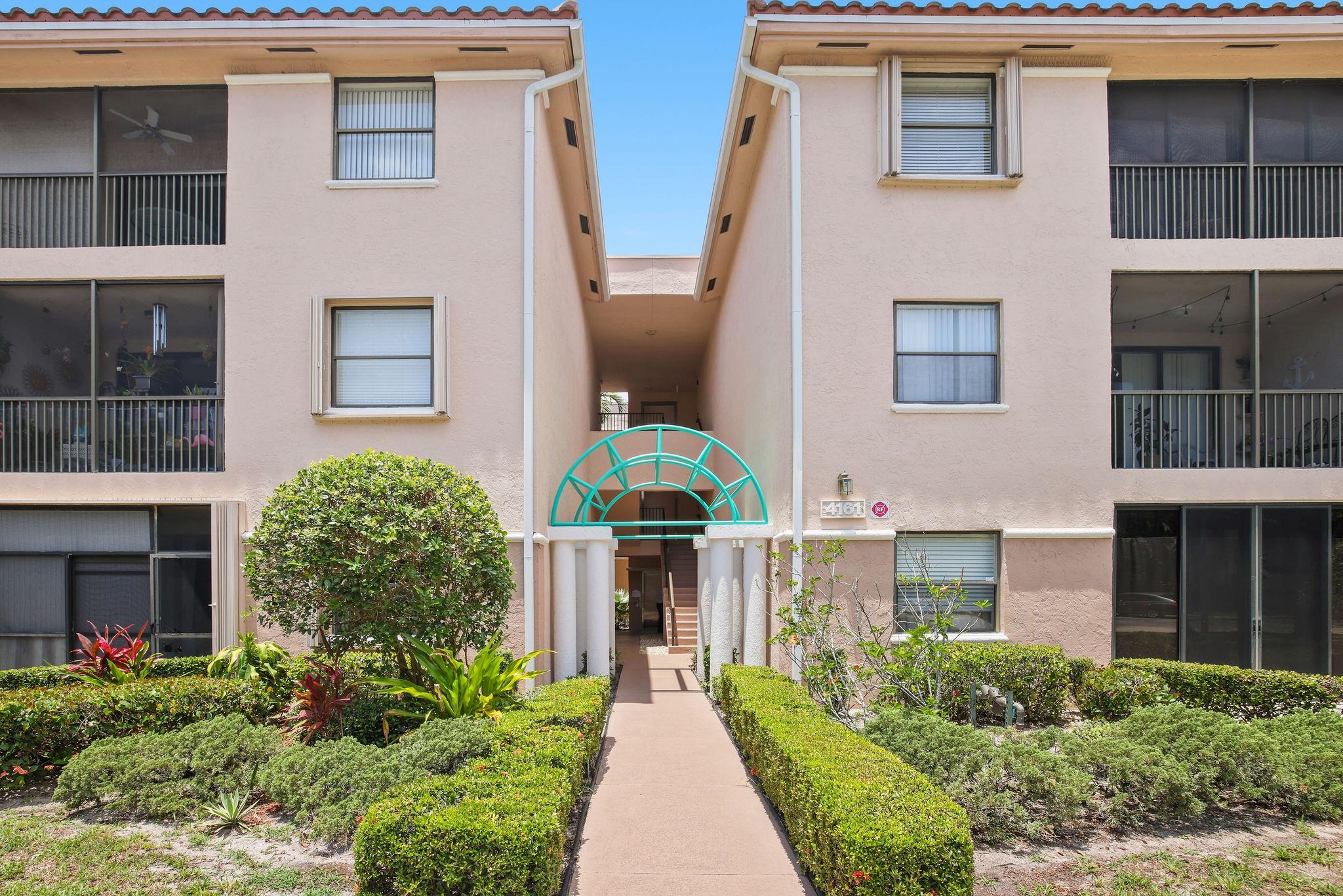 Homes for sale in Coconut Creek, FL | 4161 Coral Tree Cir #362, Coconut Creek, FL 33073 | MLS# F10506066