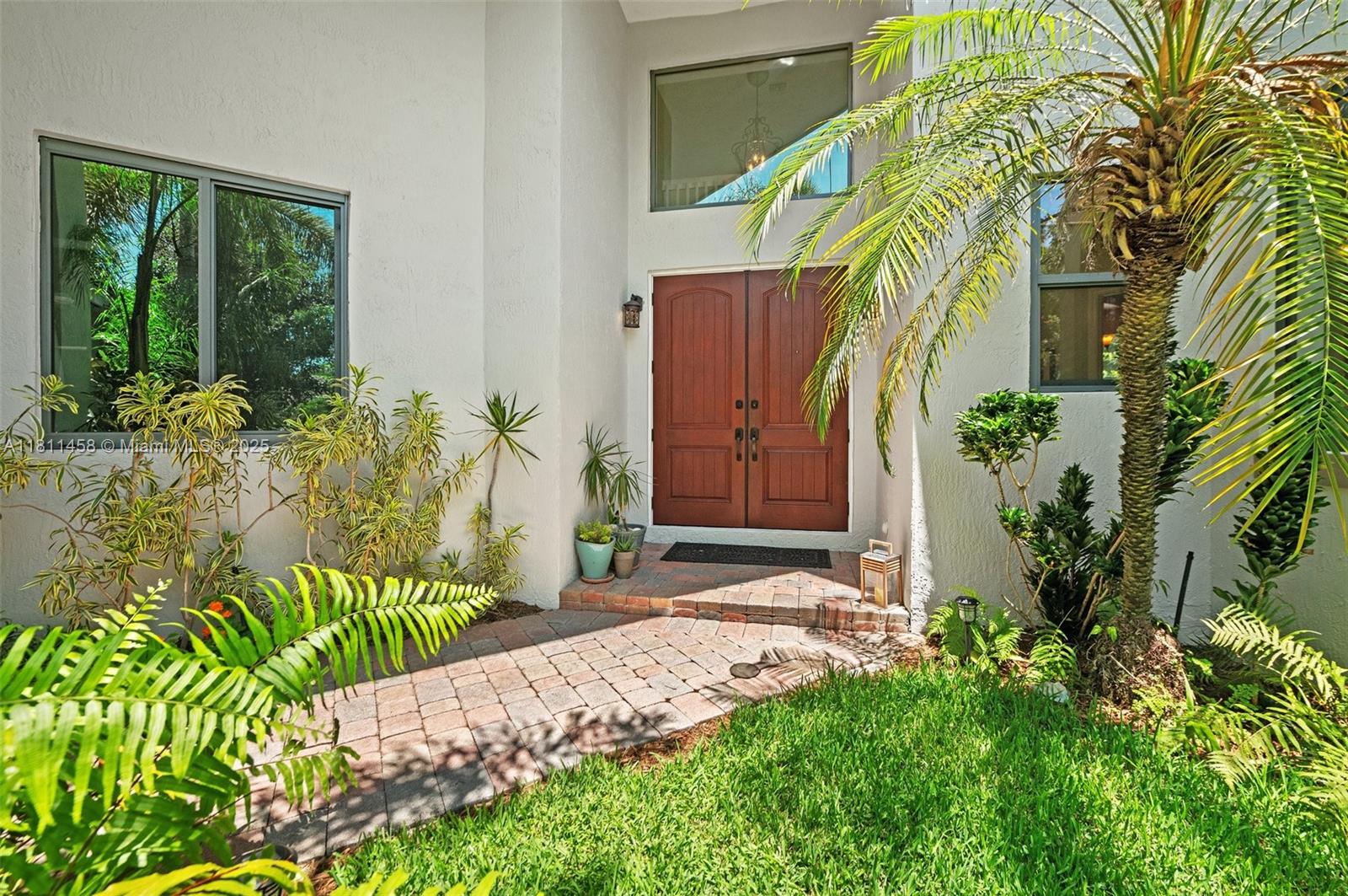 Homes for sale in Palmetto Bay, FL | 8205 Sw 171st Ter, Palmetto Bay, FL 33157 | MLS# A11811458