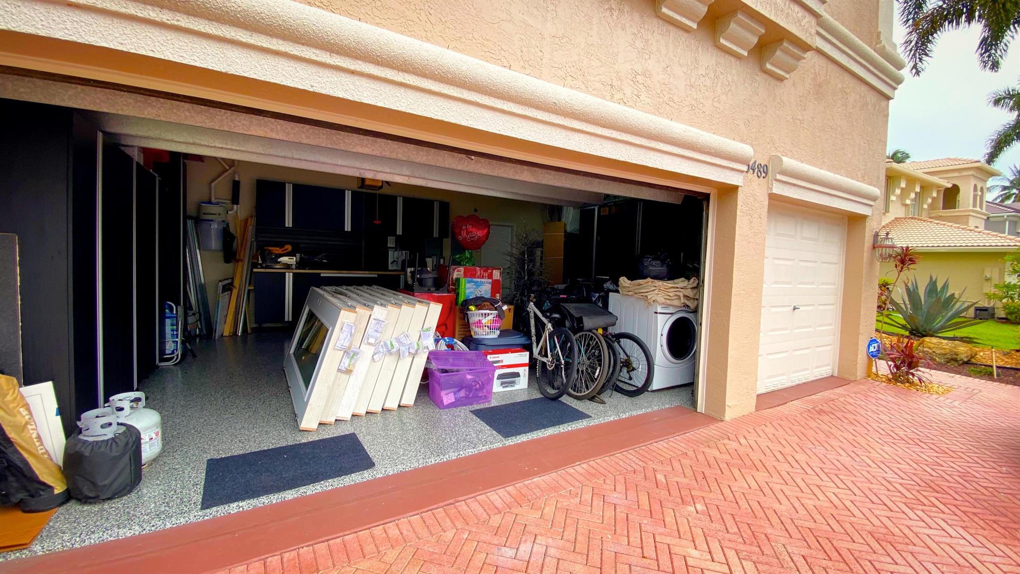 Homes for sale in Lake Worth, FL | 6489 Marbletree Lane, Lake Worth, FL 33467 | MLS# R11094862