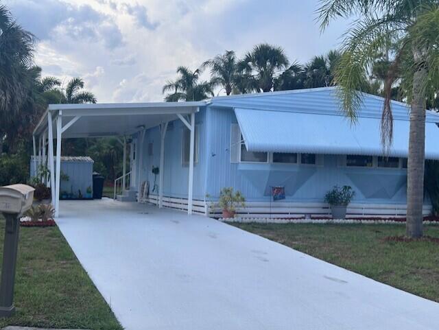 Spanish Lakes Riverfront