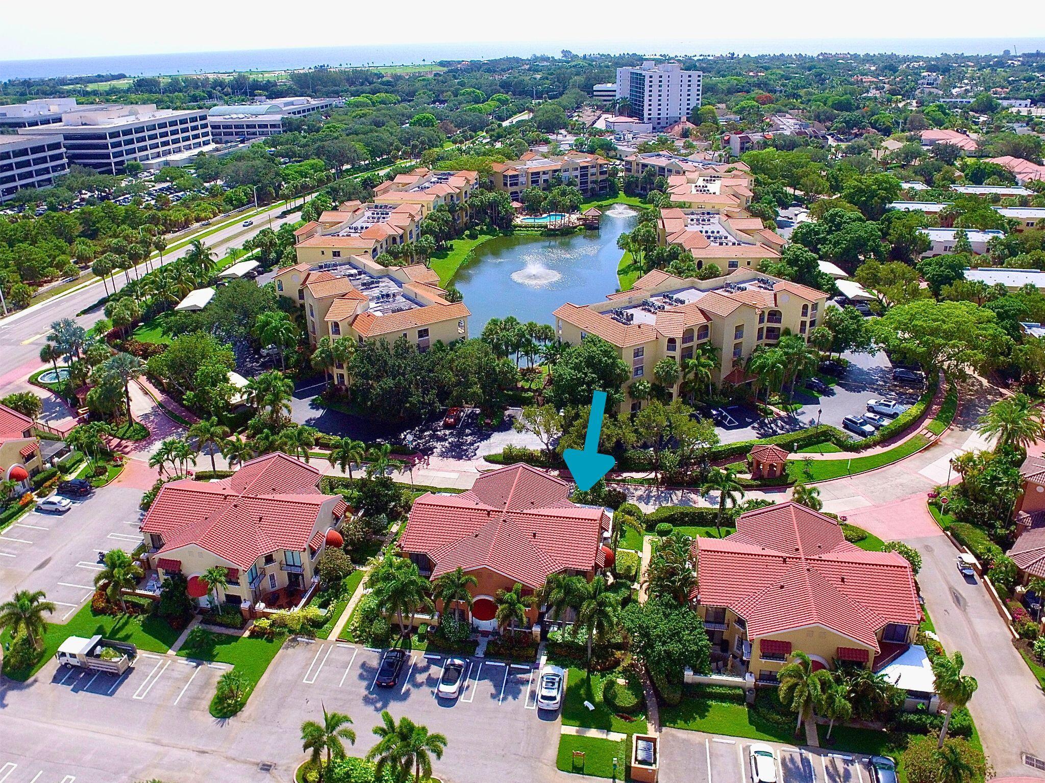 Homes for sale in Juno Beach, FL | 24 Uno Lago Dr, Juno Beach, FL 33408 | MLS# R11094848