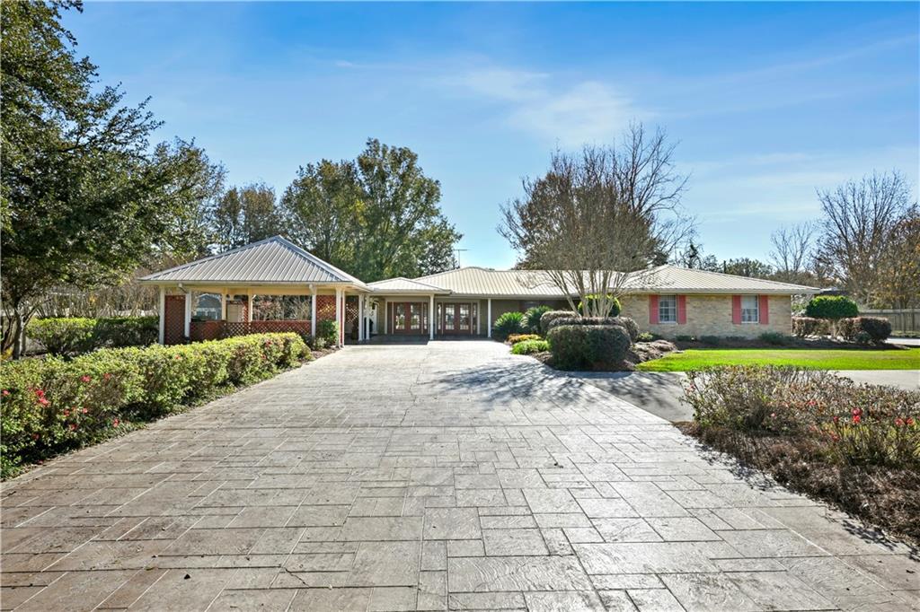 Photo 2 of Single family home for sale at 2108 Washington St, Franklinton, LA 70438 | MLS# 2503706 | Listing updated on 2026-10-10