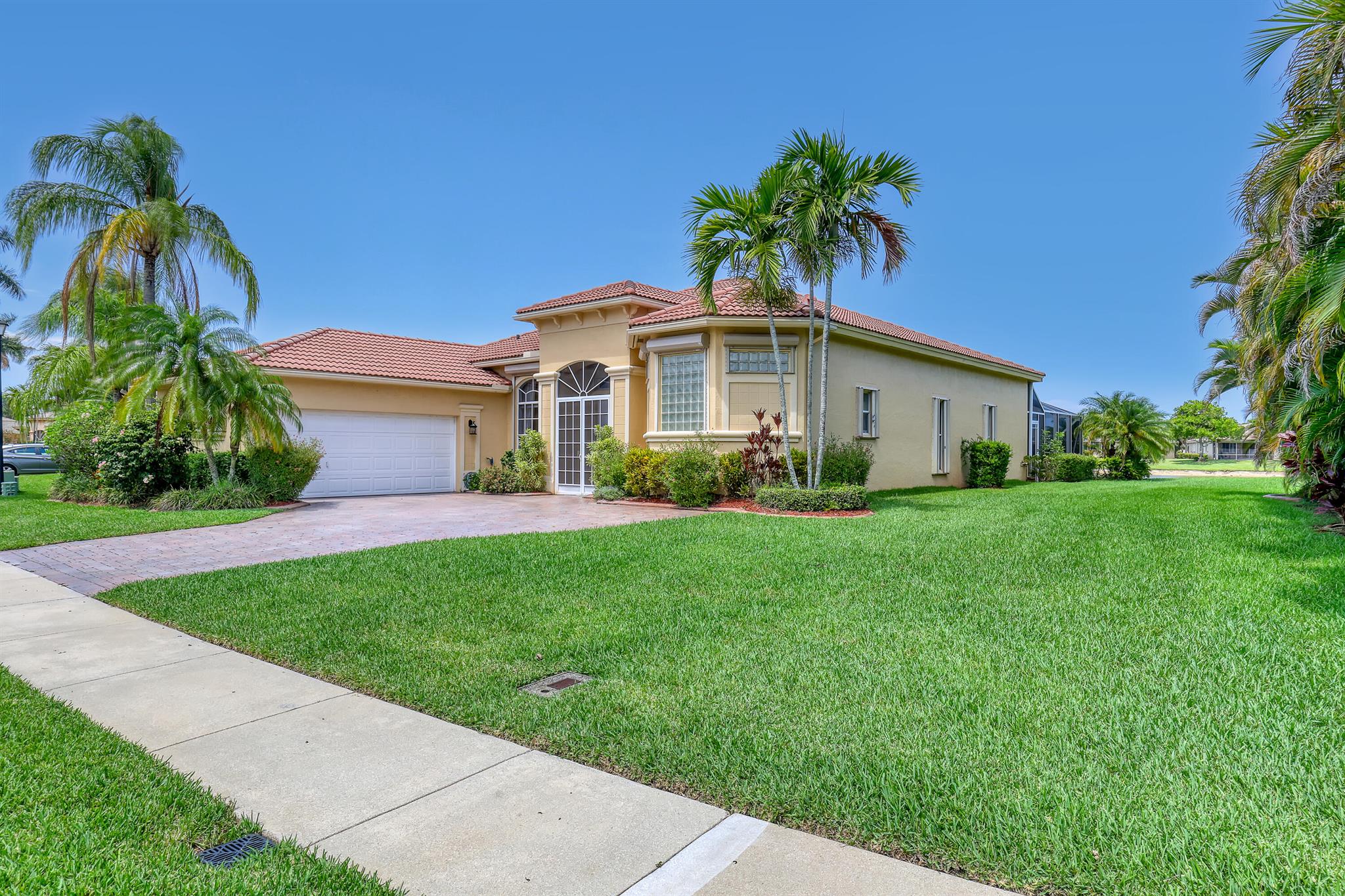 Homes for sale in West Palm Beach, FL | 9466 Lantern Bay Circle, West Palm Beach, FL 33411 | MLS# R11095010