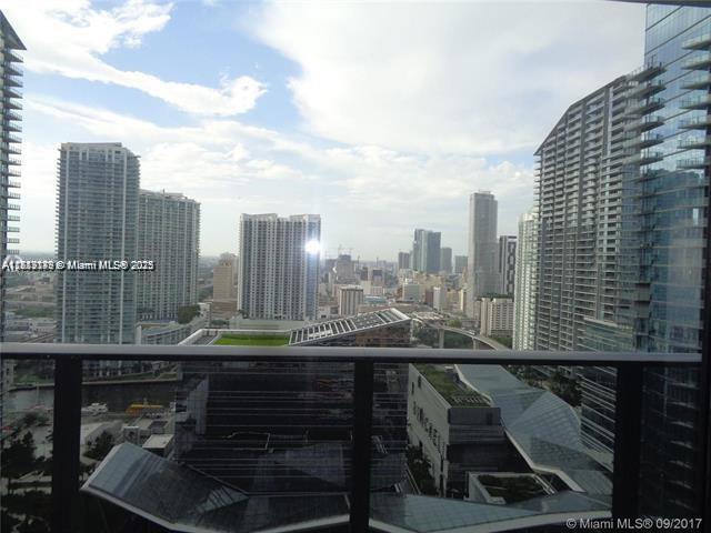 This stunning 1-bedroom, 1.5-bathroom residence at Brickell Heights offers breathtaking city views and a sleek, modern design. The high-rise unit features premium stainless steel appliances, elegant ceramic floors, and a spacious balcony perfect for enjoying the vibrant urban landscape. Residents of Brickell Heights enjoy access to a variety of upscale amenities, including a swimming pool, state-of-the-art fitness center, and more. ConvenientlY located near premier shopping, dining, and entertainment options at Brickell City Centre, this property is an ideal choice for those seeking a luxury lifestyle in the heart of Miami.