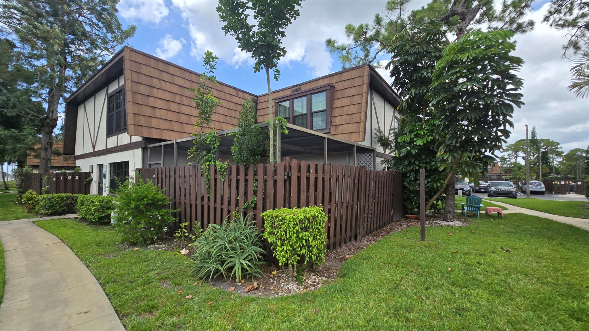 102 Weybridge Circle D