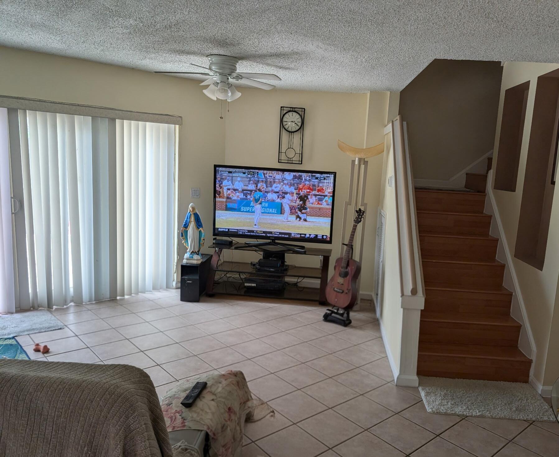 Homes for sale in Royal Palm Beach, FL | 102 Weybridge Circle #D, Royal Palm Beach, FL 33411 | MLS# R11095324